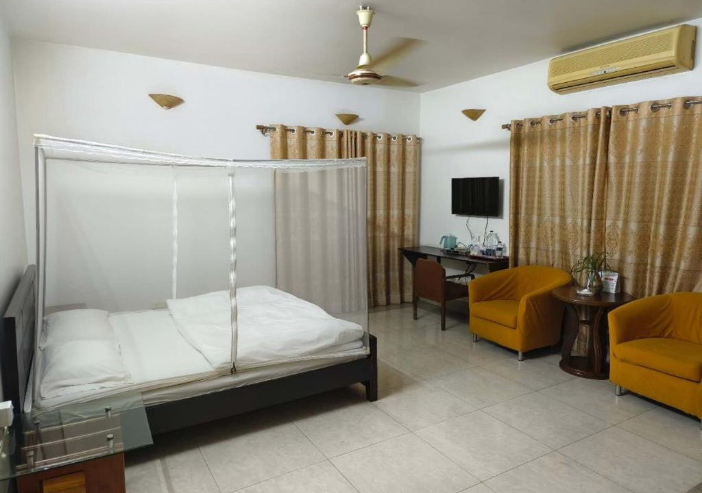 Chattogram District Hotel | 吉大港华人酒店