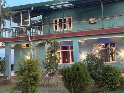 Kuthar House | 10 room cottage in kasauli best for long stays