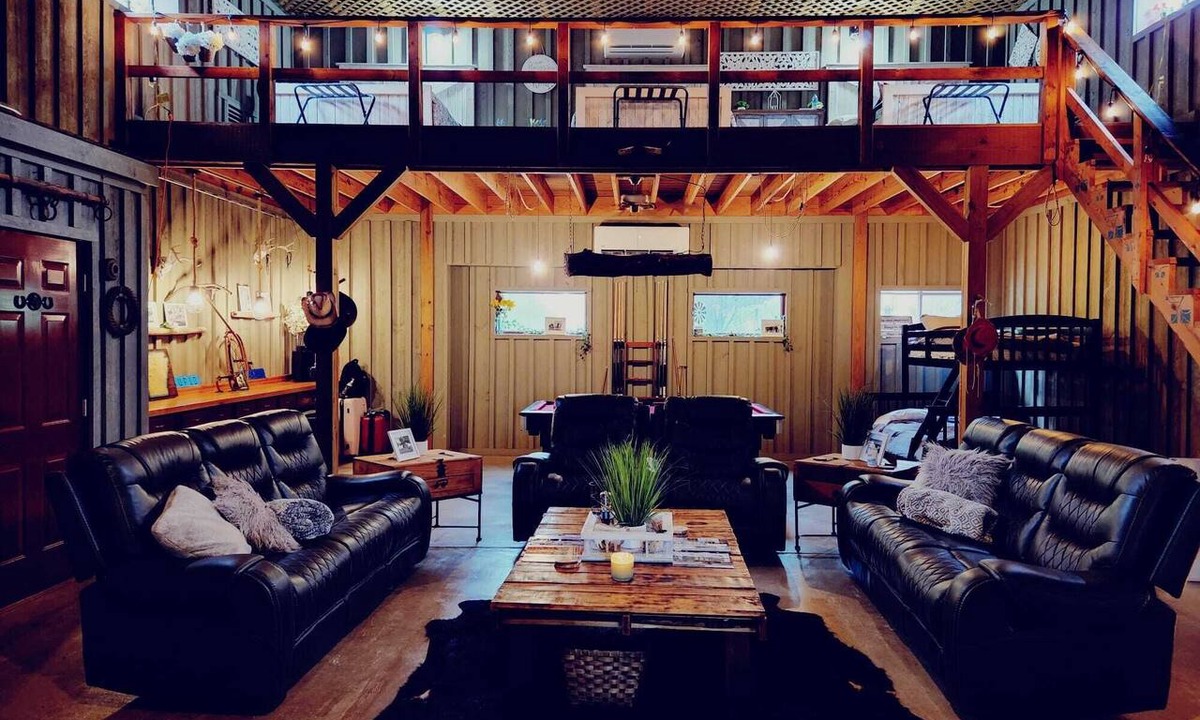Clarkridge Other | 4-bedroom Open concept Farmhouse minutes from Norfork Lake