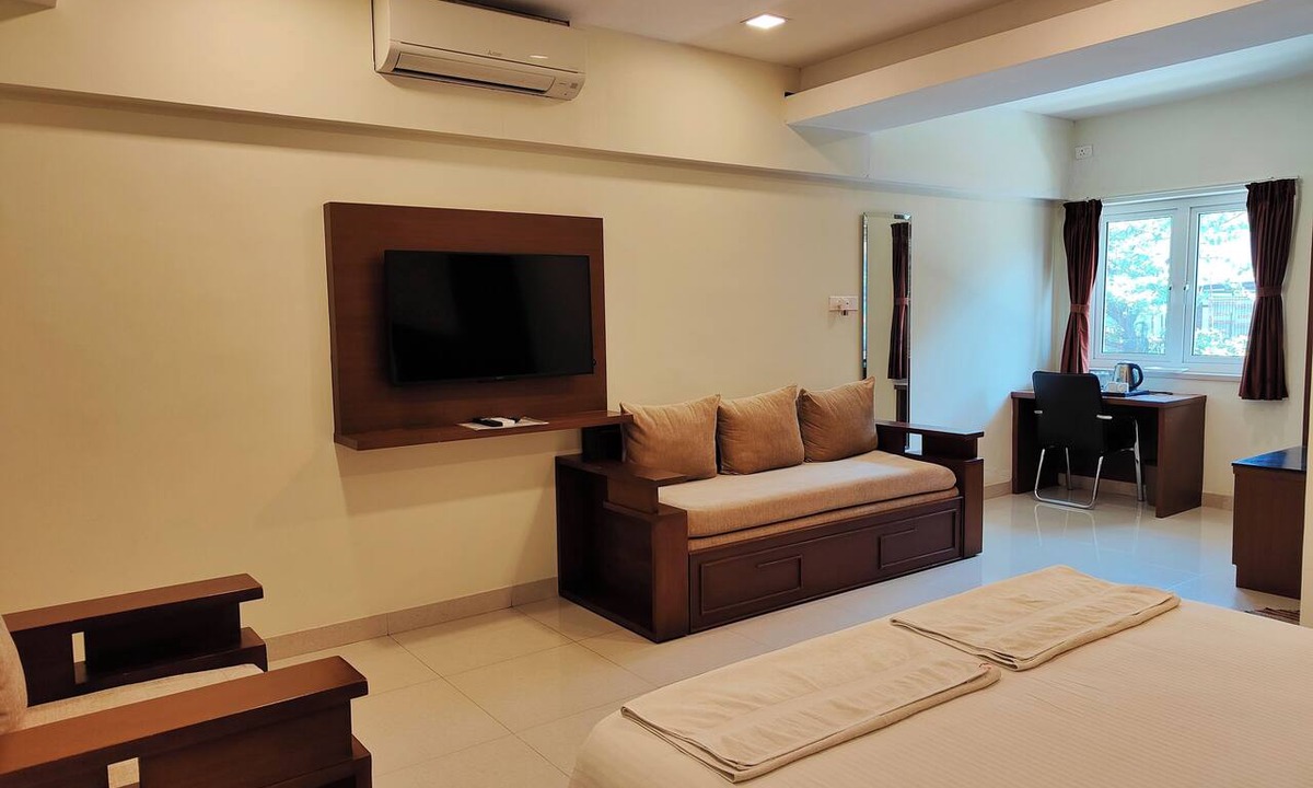 Chennai Hotel | A&M Rooms and Residences