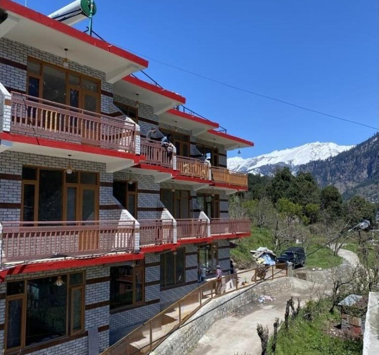New Manali Bed & Breakfast | Aadesh villa B&B