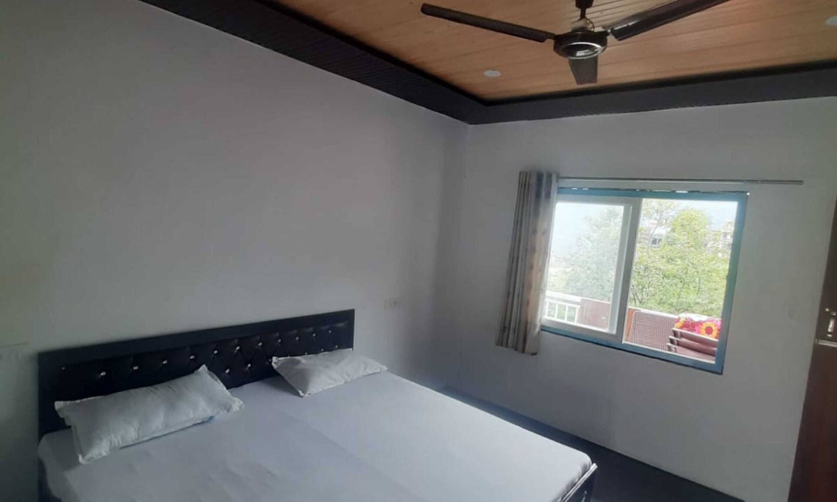 Narainkoti Hotel | Aarohi Tourist Lodge And Restaurant