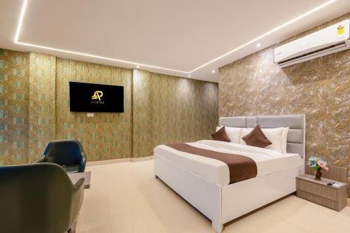 Noida Hotel | Accent Park Hotel Near Barclays Sec 62 Noida