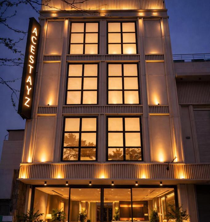 Pitampura Apartment | AceStayz - Pitampura