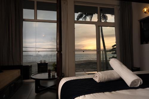 Aryad South Bed & Breakfast | Akoya Beach Villa