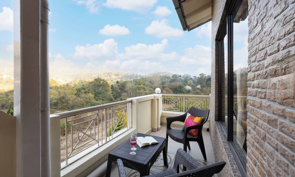 Bhimtal Cottage | Alaya Stays Cozy Nest 2 BHK Cottage