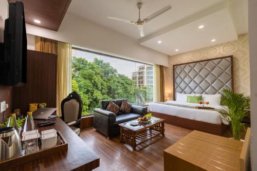 Sushant Lok Hotel | Aliste millennium City centre, Fortis Gurugram