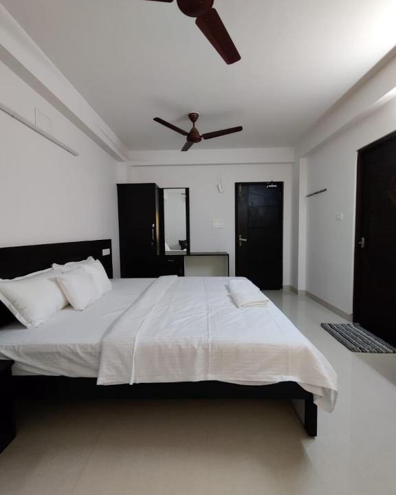 Hope College Hotel | Alohaa Homestel