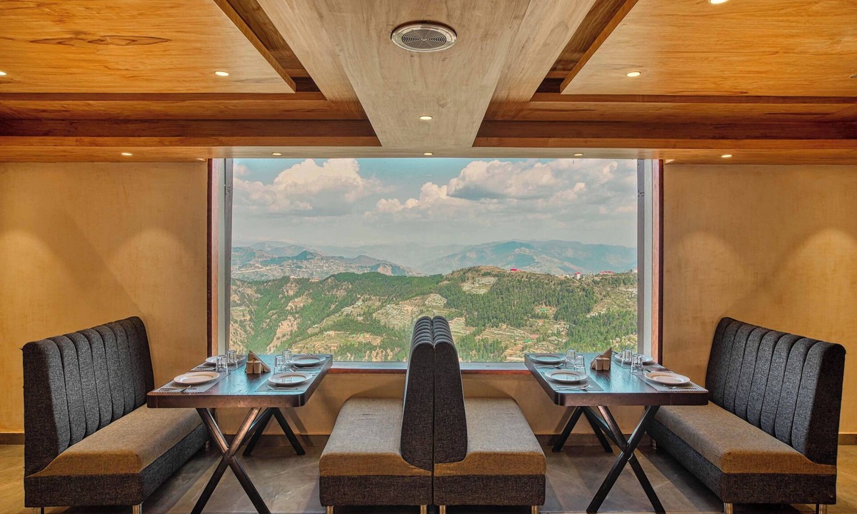 Kufri Hotel | Alpine Holiday Inn, Kufri, Shimla