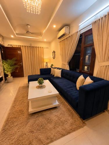 Mohali Apartment | Amantra