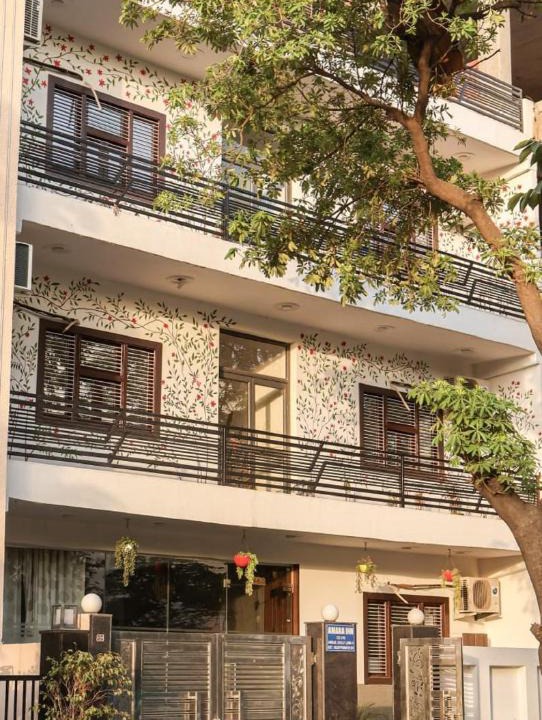 Greater Noida Hotel | Amara Inn by Sandane Homes Near Expo mart and Pari Chowk