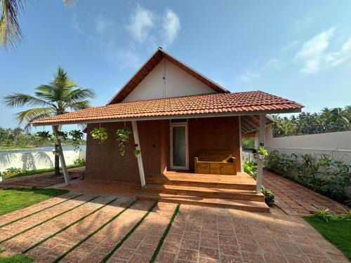 Hosdurg Villa | Amber Lake View Villa & Homestay 1BHK