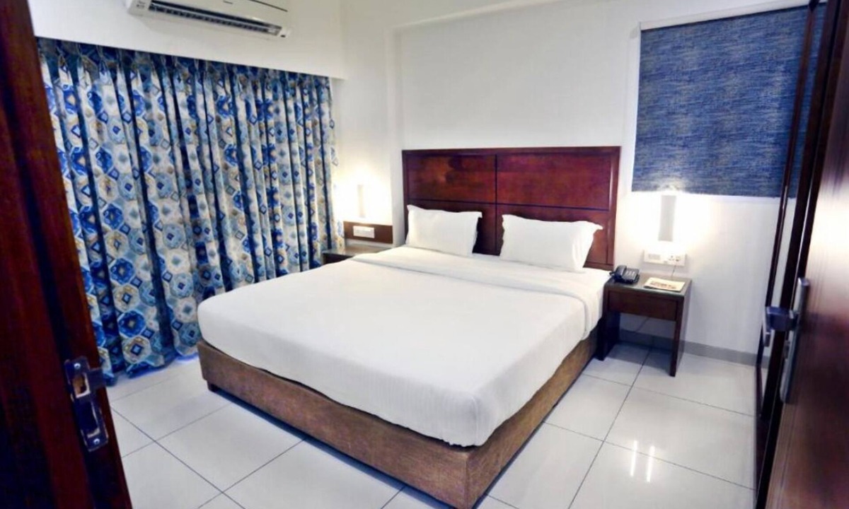 Ahmedabad Apartment | Apartment 5 - The Park Residency in Ahmedabad
