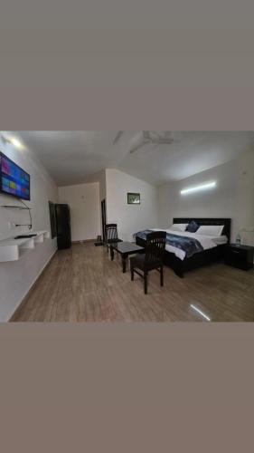 Bail Parao House | Apna farm Homestay