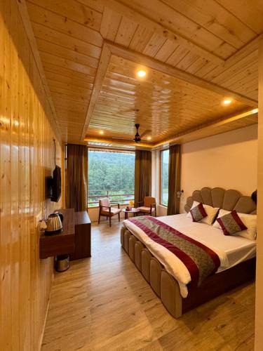 Manali Hotel | Apurwa Grand Resort