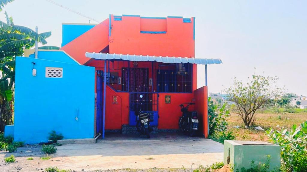 Tiruvannamalai House | Arunachala Pilgrim Village Cottage - Budget Group Stay near Temple & Girivalam