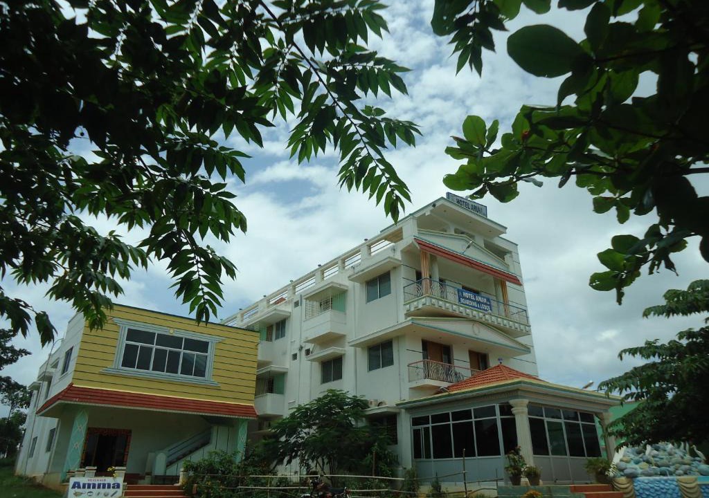 Yelagiri Hotel | Aruvi Hotel