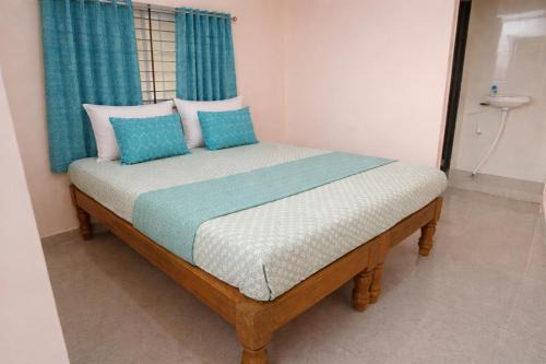 Bijapur Hotel | Ashoka Inn