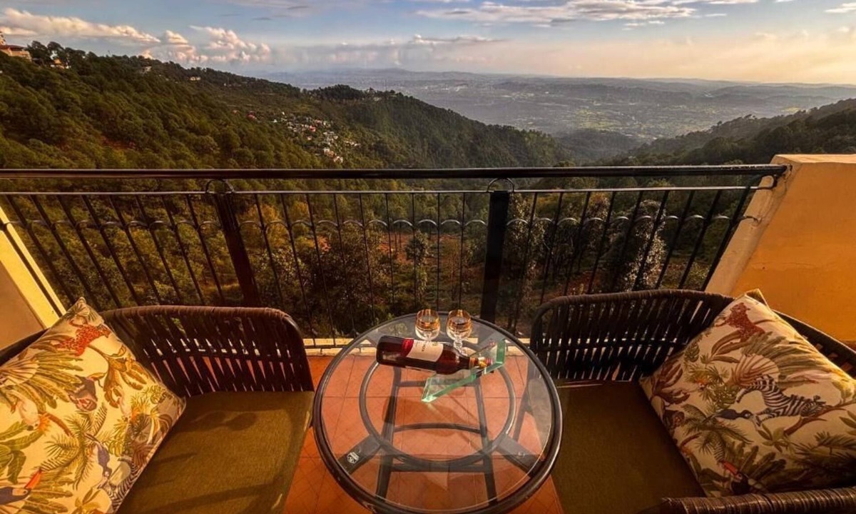 McLeod Ganj Hotel | ASIA SPA RESORT MCLEODGANJ, DHARAMSHALA CENTRALLY AIR CONDITIONED WITH HEATED SWIMMING POOL