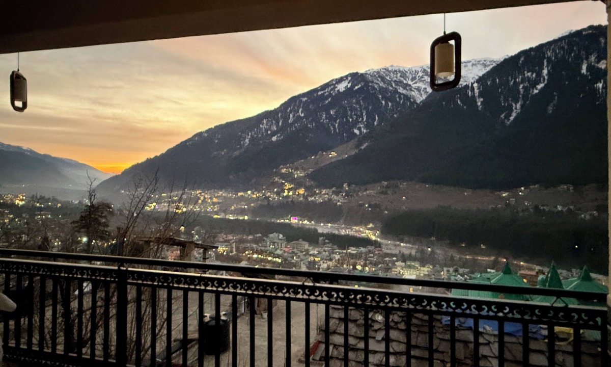 Aleo House | Aura by RA Manali - Mountain View