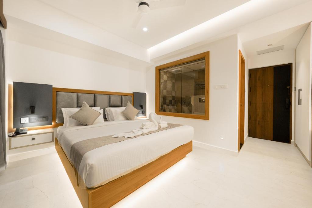 Kumbalam Hotel | Aurora Hotels and Resorts