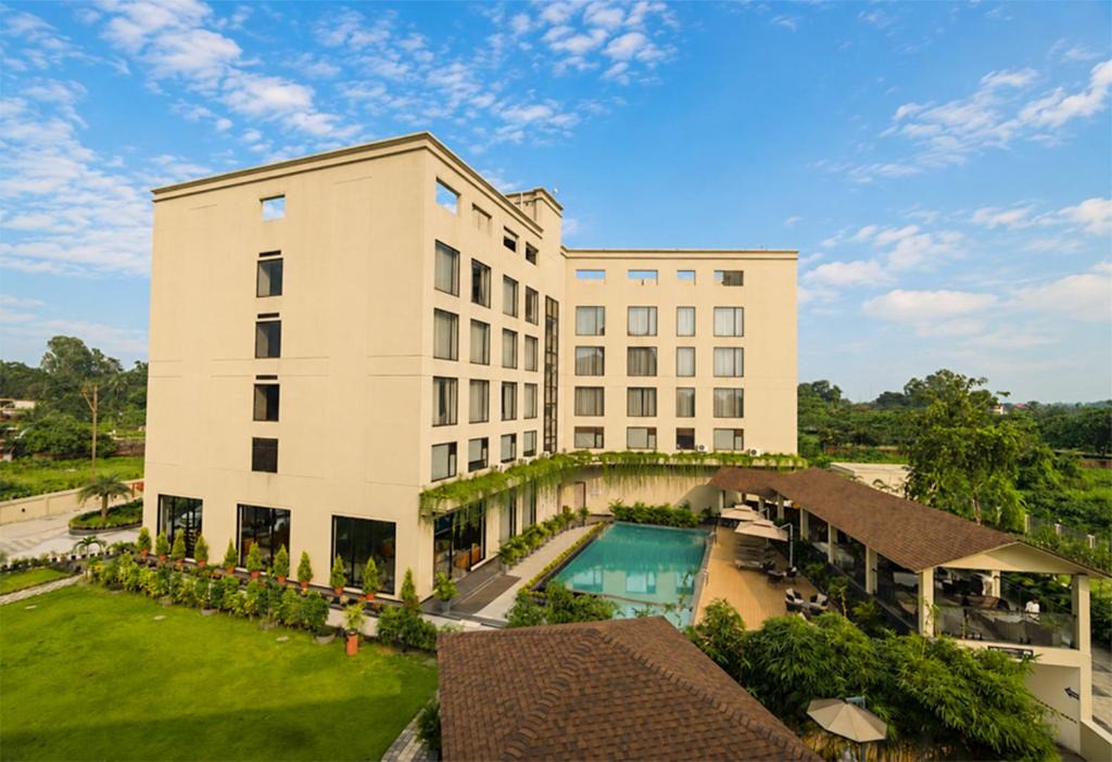 Bagdogra Hotel | Aurum by R J Resorts