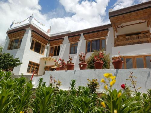 Leh House | Baku Eco Retreat