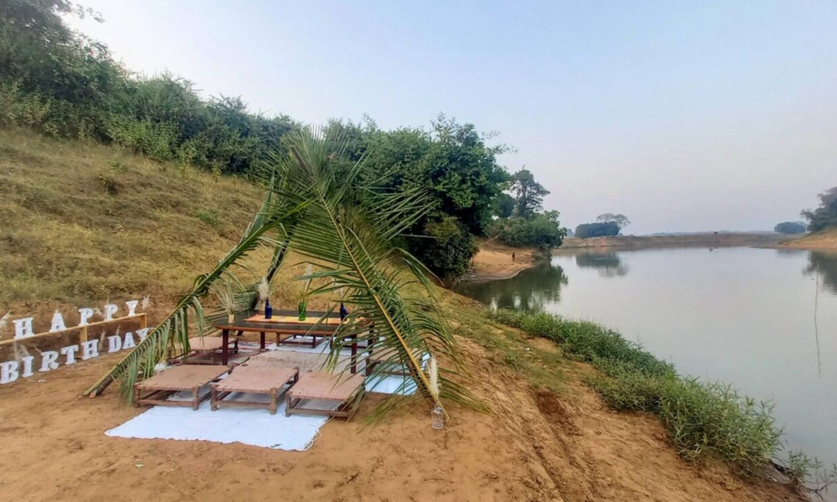 Bastar Hotel | Bastar Birds Nest
