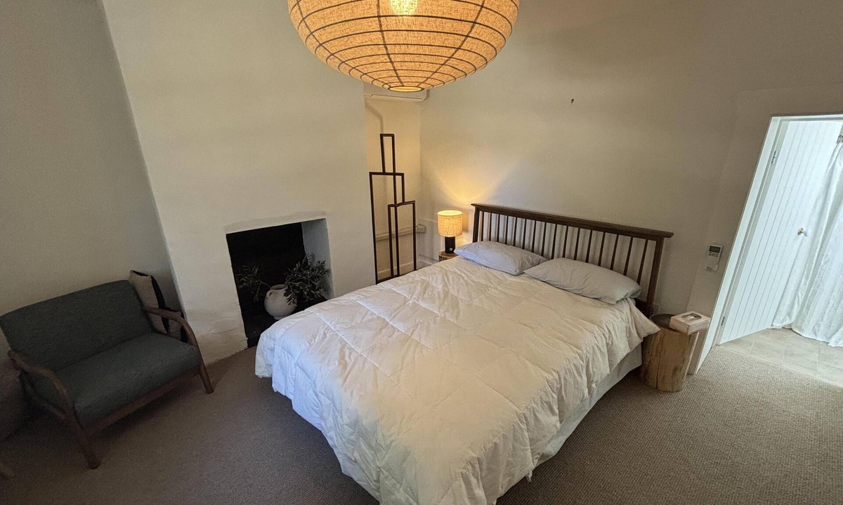 Kelso Bed & Breakfast | Bathurst River House B & B Room 3 Upstairs