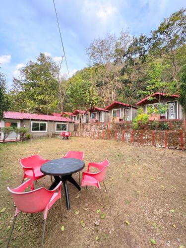 Paliyal Gaon Resort | Birds the Jungle Retreat