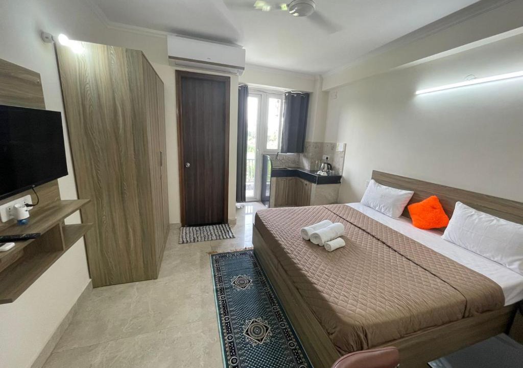 Gurugram Hotel | Blue Moon Residency