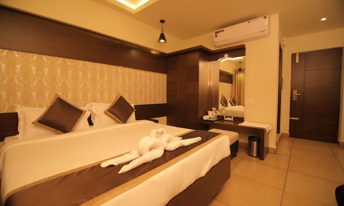 Mylapore Tiruvallikk House | Canyonsun