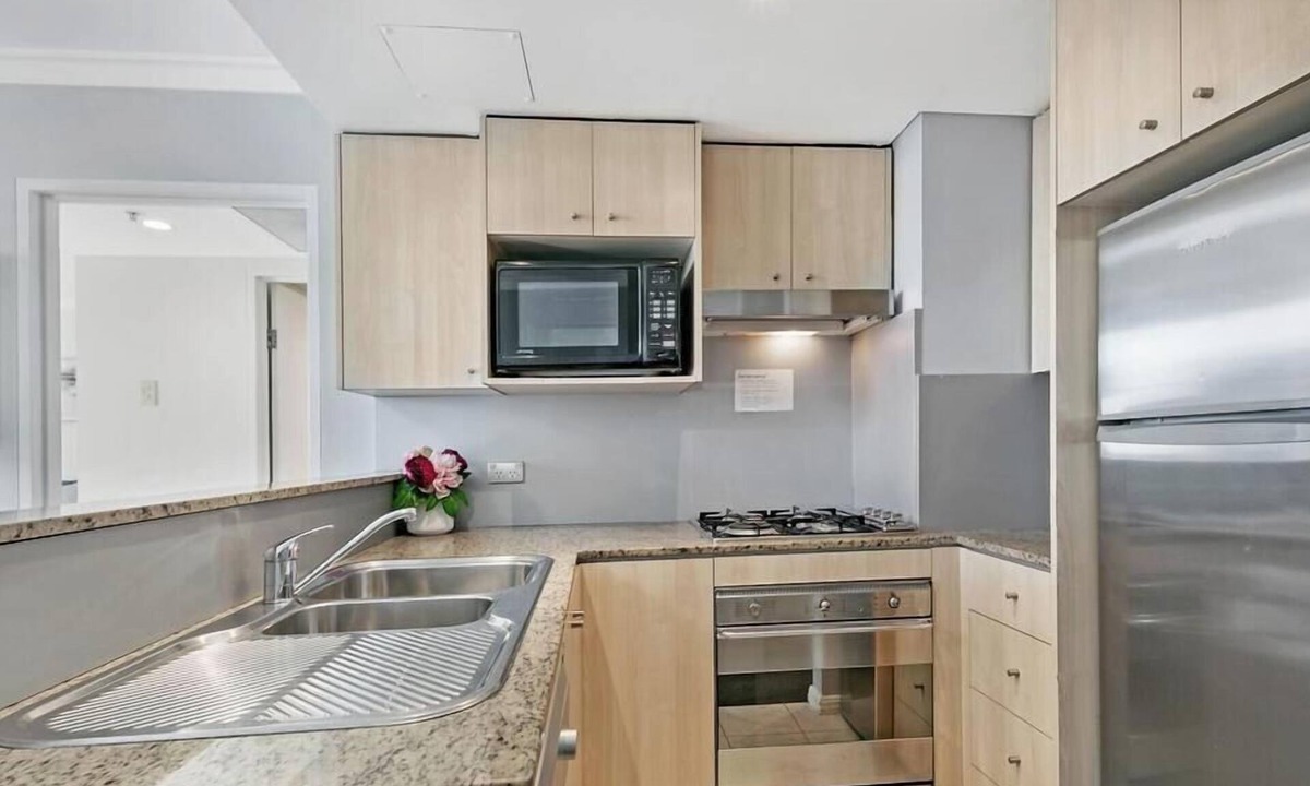 Haymarket Apartment | CBD - 2BR in Heart of Sydney, light rail at door