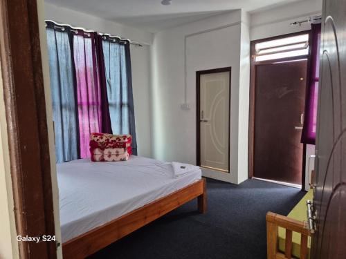 Rishop House | Changey Inn-Kolakham