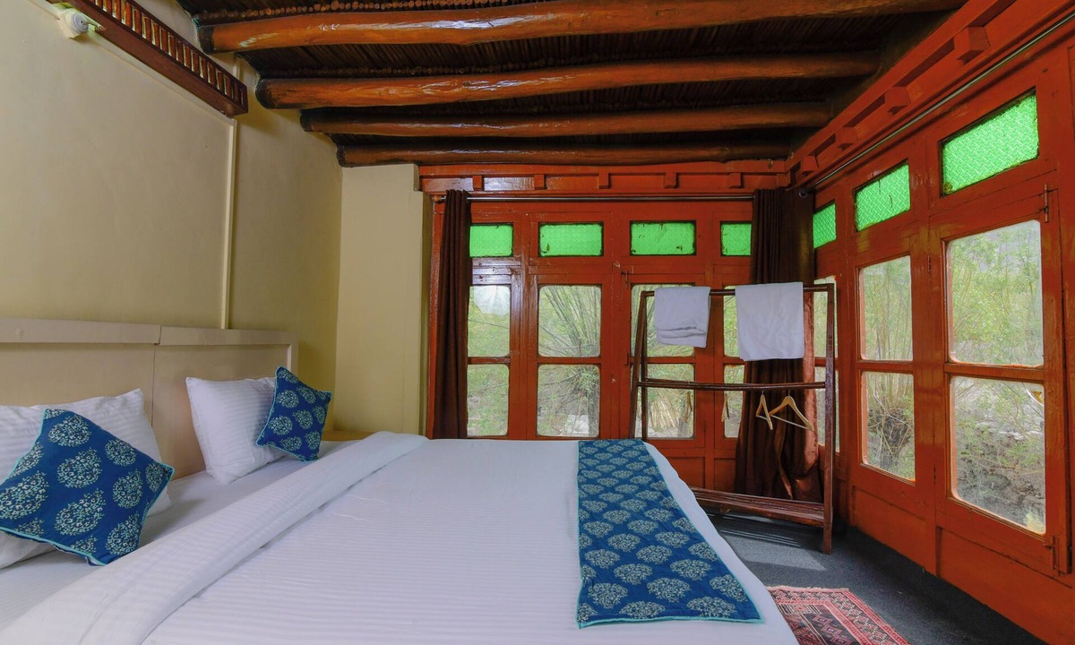 She Hotel | Chomal Cottages