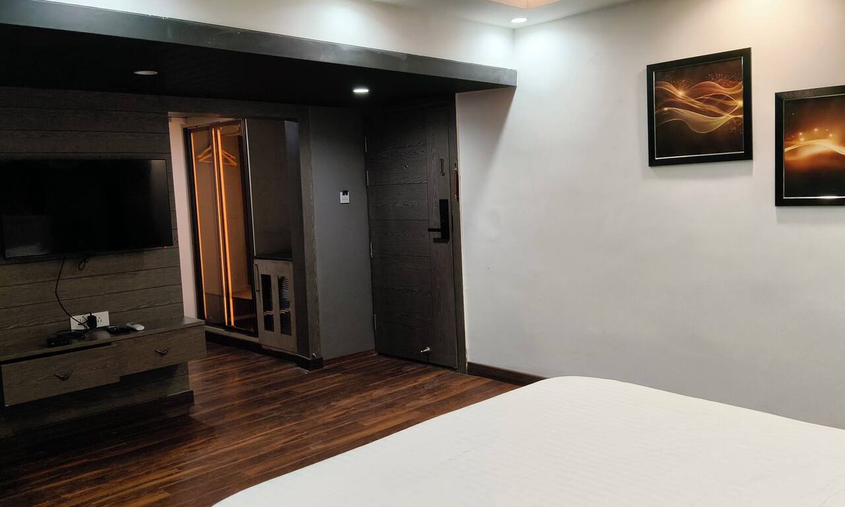 Firozabad Hotel | Clarks Inn Express Firozabad