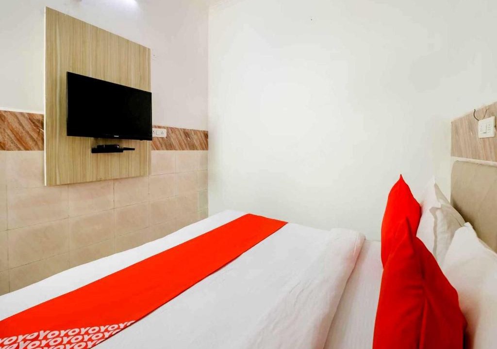 Alipur Hotel | Collection O Aashiyana