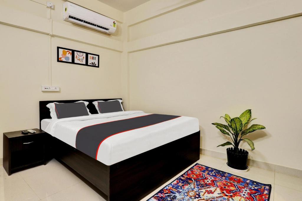 Sualkuchi Hotel | Collection O Queen's Residency