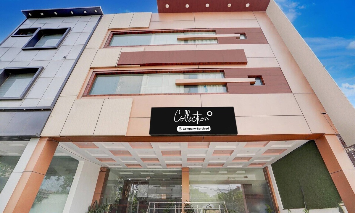 Zirakpur House | Collection O Zirakpur Bus Terminal