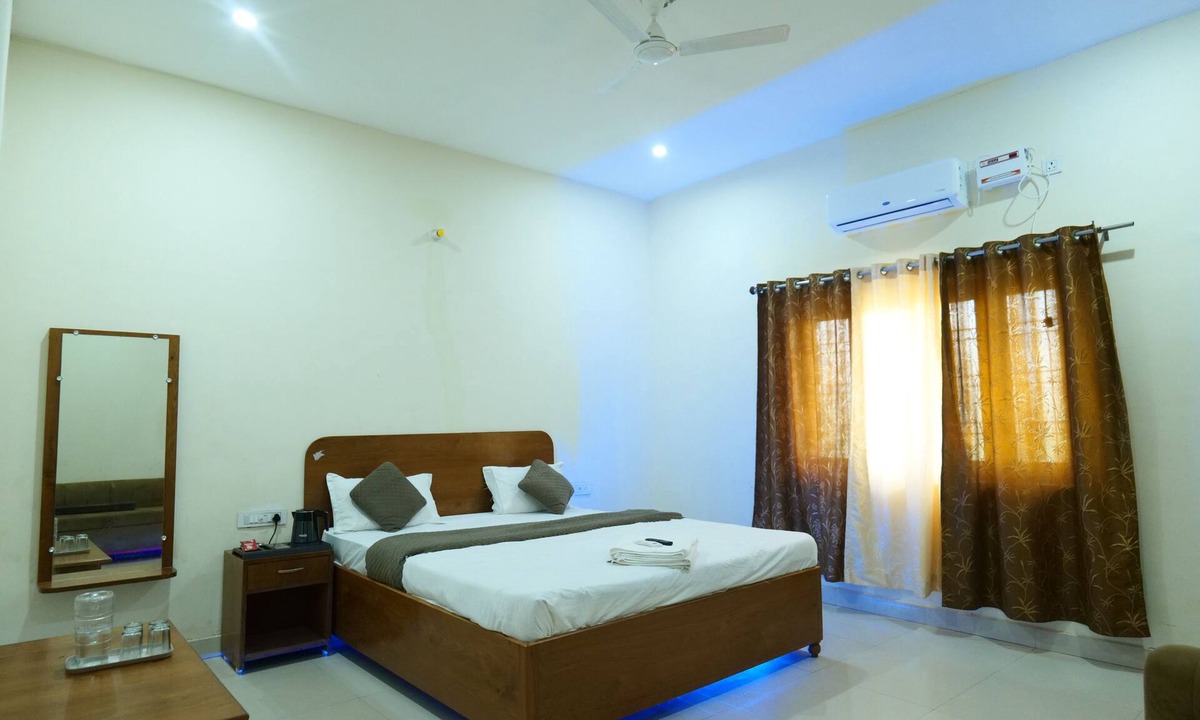 Orchha Hotel | Comfort Meets Elegance Orchha ,“Your Perfect Stay, Every Time