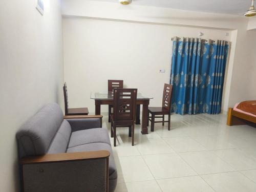 Dhaka Apartment | Couple Friendly Apartment in Hajicamp Near Airport