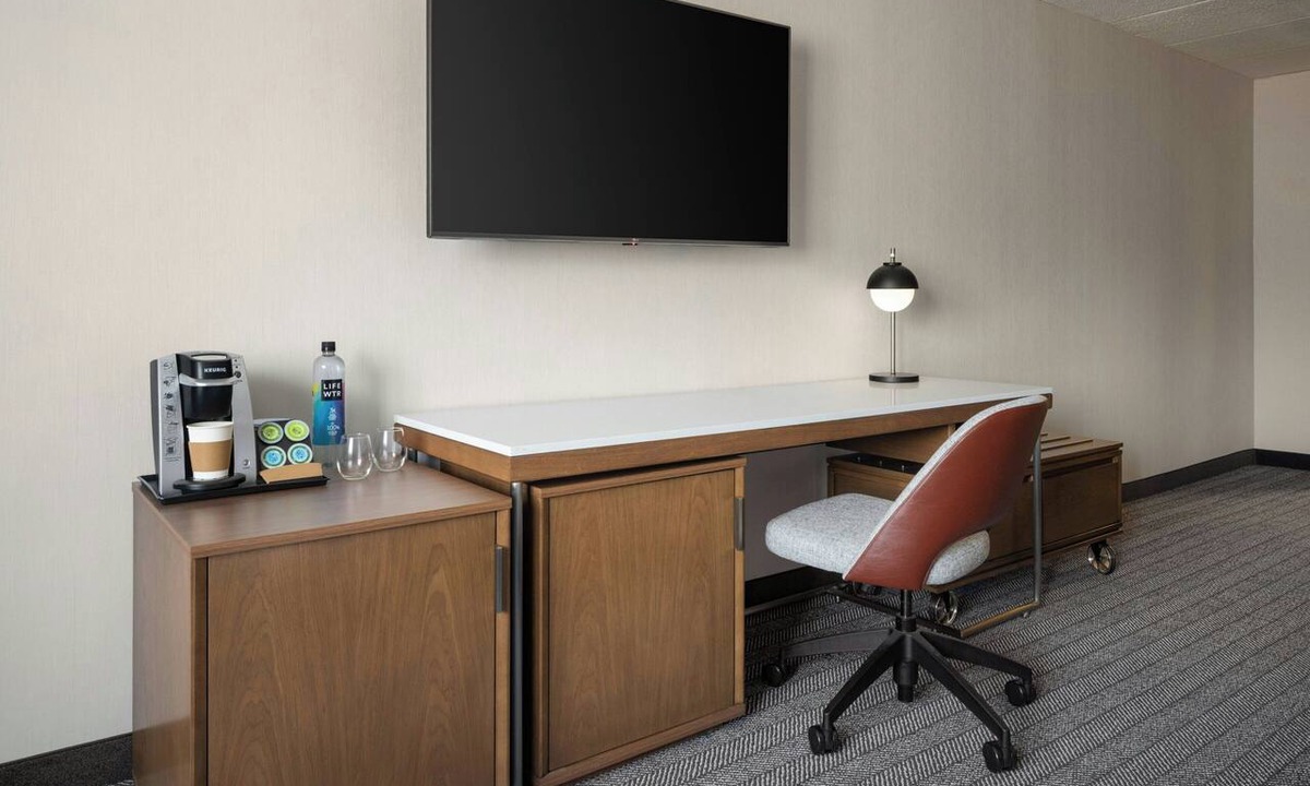 Cromwell Hotel | Courtyard by Marriott Hartford Cromwell