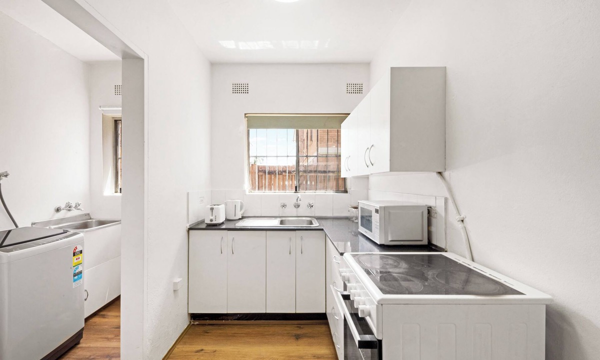 Cabramatta Apartment | Cozy 2-Bedroom Retreat with Parking in Cabramatta