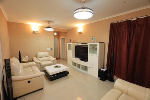 Bahadurgarh Apartment | Cozy 4BHK Oasis BalconyViews Attached Washrooms