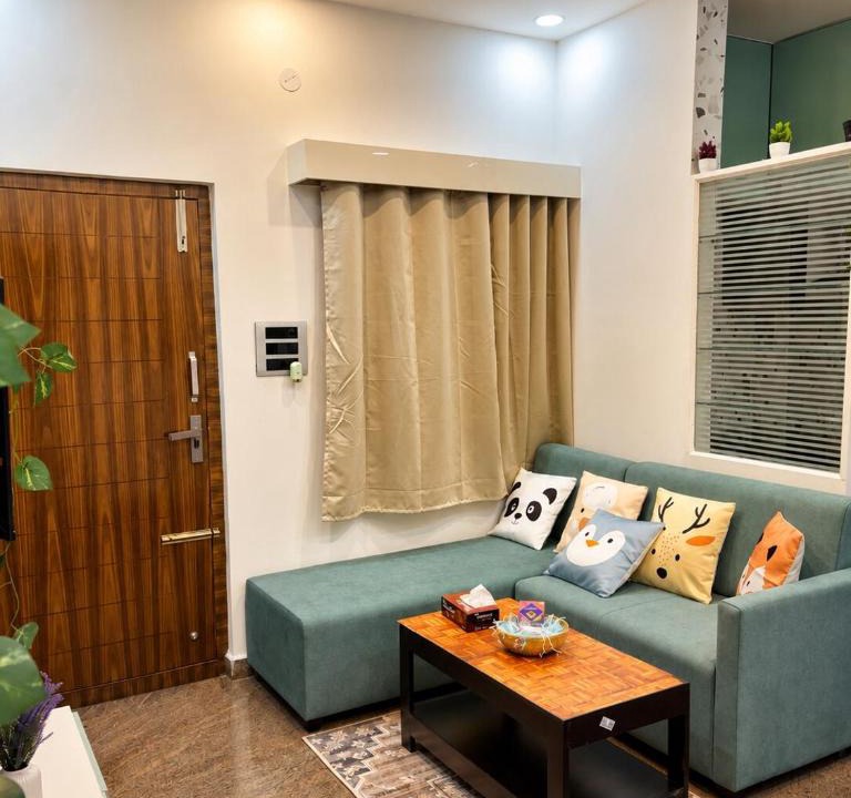 Electronics City Apartment | Cozy Luxury Home for Couples, Family and Business Professionals with Power Backup and Lift in Electronic City