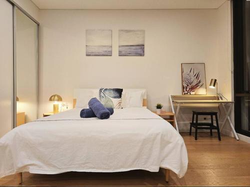 Erskineville Apartment | Cozy Newly 1Bed Apt in Erskineville CBD