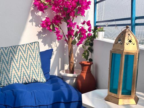 Greater Noida House | Cozy Santorini Inspired Stay Near Expo Mart, Greater Noida