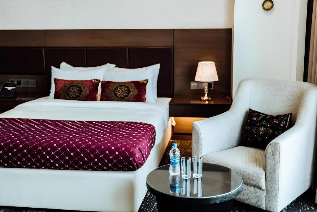 Jessore Hotel | Crown Comfortia Hotel Jashore