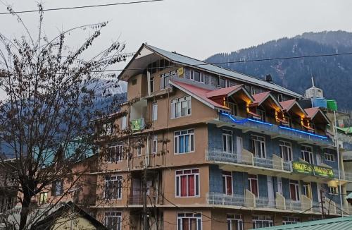 New Manali Hotel | CS Shhandella Hotel