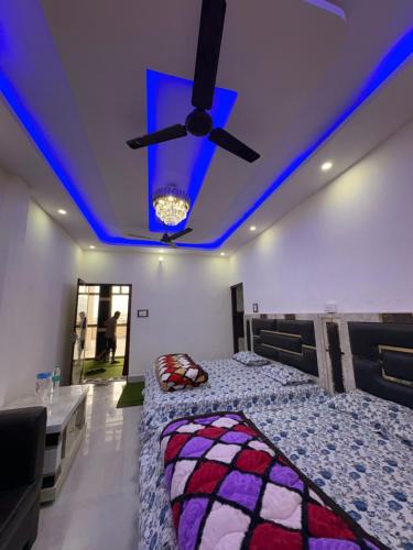 Pauri Hotel | DANGWAL HoTEL